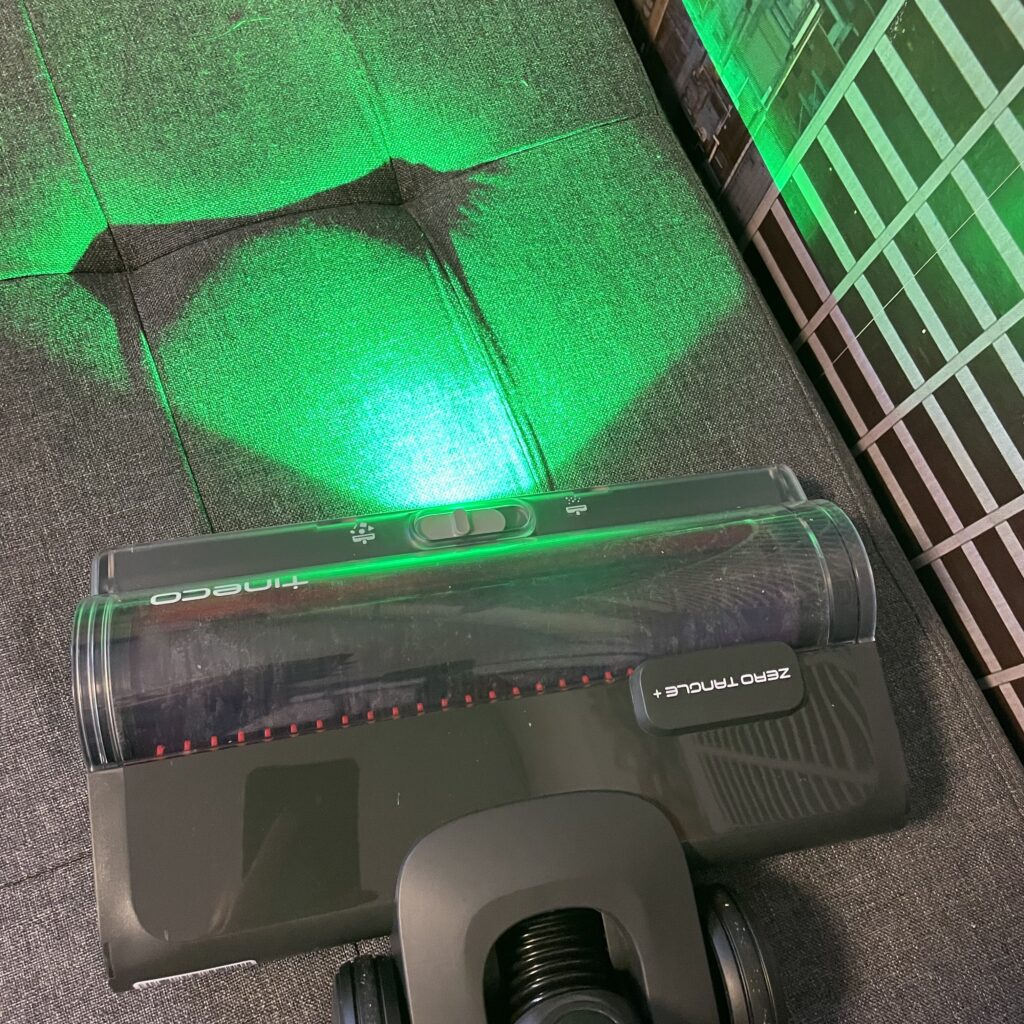 Tineco Pure One S50 Pro Akku-Staubsauger Test Polster