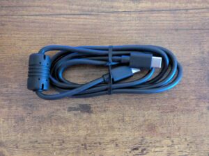 USB-Kabel des Edifier ES60 Lautsprechers