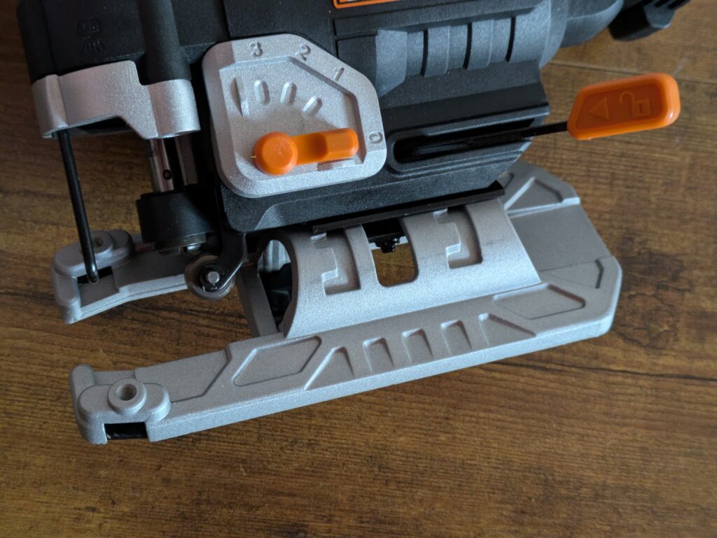 WORX Nitro WX542 Stichsäge angwinkelt