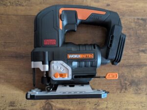 WORX Nitro WX542 Stichsäge von vorne