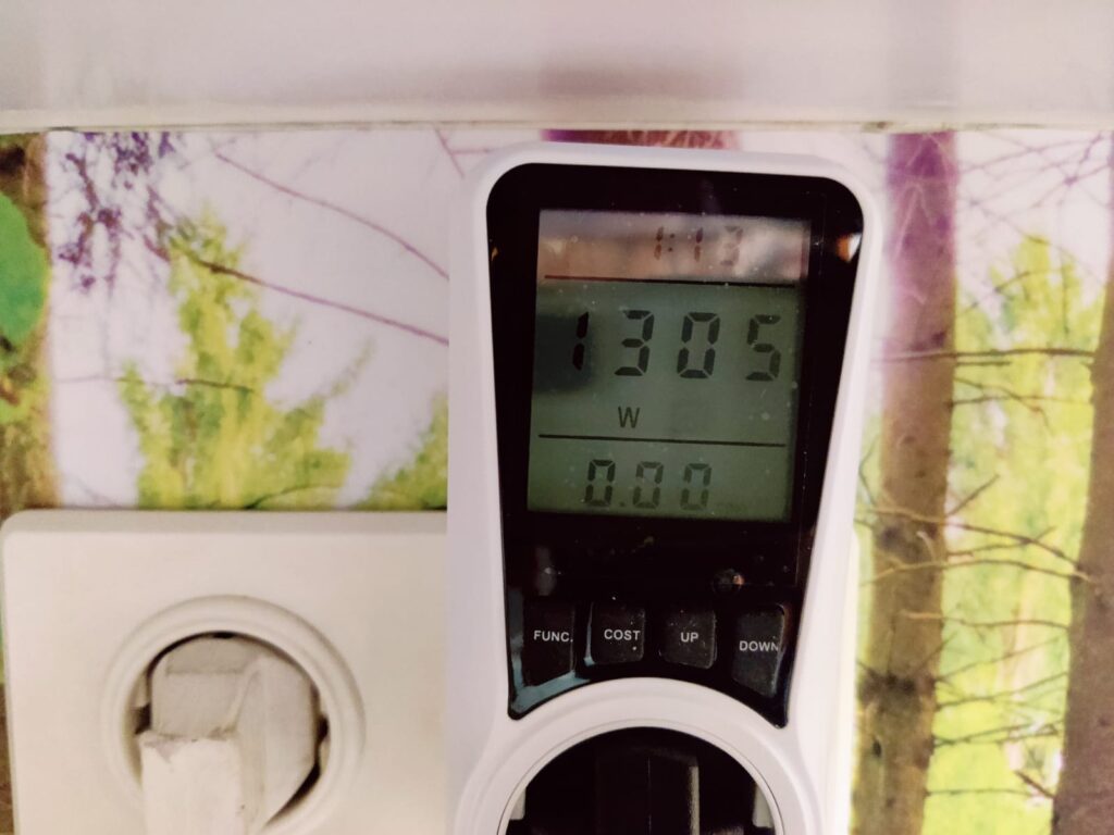 Cusimax CMRC-300 Raclette Stromverbrauch auf höchster Stufe