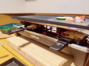 Cusimax CMRC-300 Raclette im Betrieb