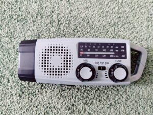 Gemmac XLN-383SW Kurbelradio von vorne