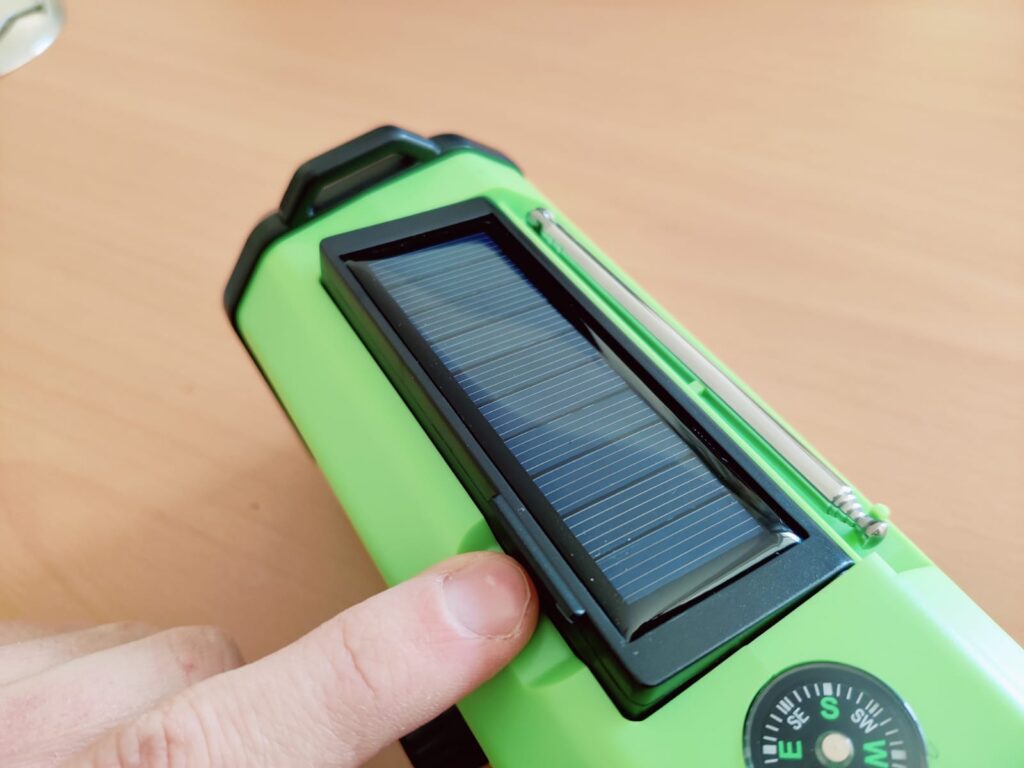 Fuqiduo XSY330 Kurbelradio Solarpanel