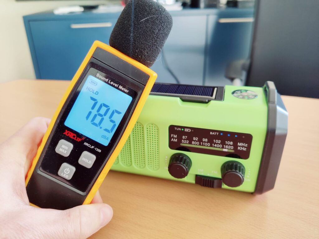 Fuqiduo XSY330 Kurbelradio Lautstärke auf höchster Stufe