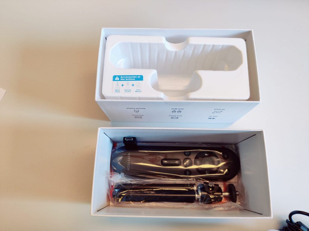 DEPSTECH DW50 Pro Webcam Verpackung offen Zubehör