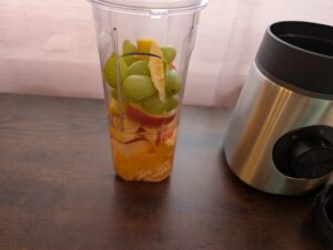 AEG SB4-1-4ST Smoothie-Maker Obstsmoothie