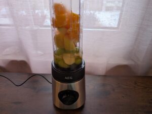 AEG SB4-1-4ST Smoothie-Maker Obstsmoothie auf Basis