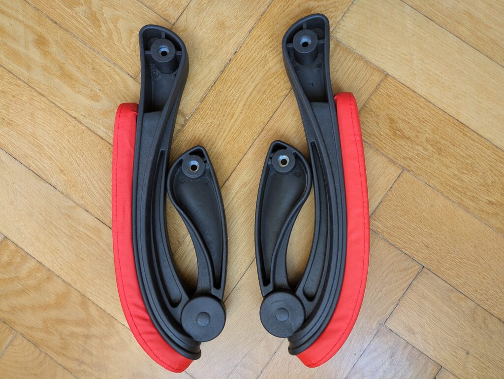 Armlehnen des Bagazzia Racingreat Gaming-Stuhls von innen