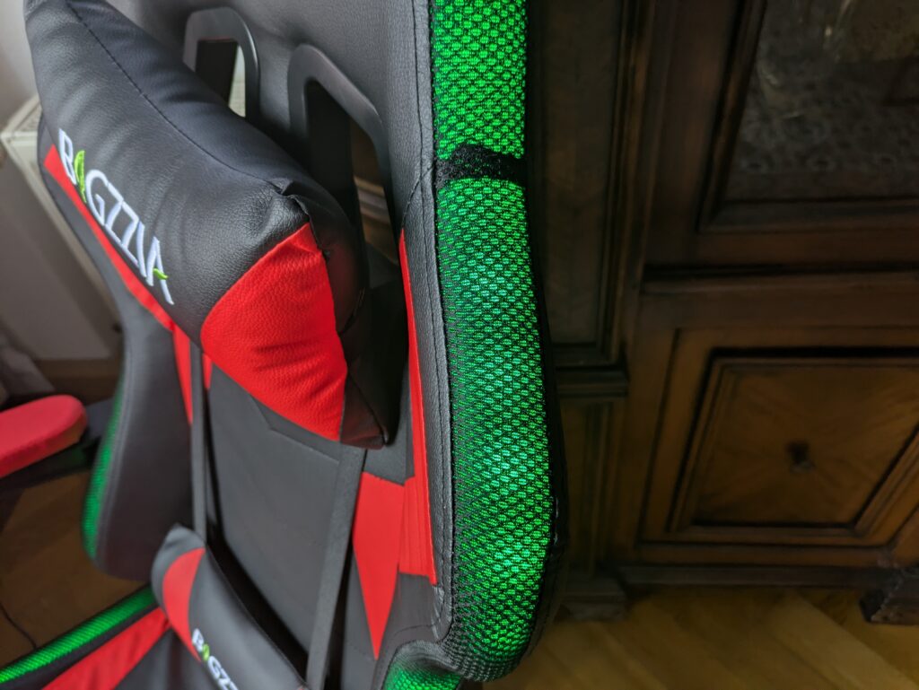 Beleuchtung des Bagazzia Racingreat Gaming-Stuhls