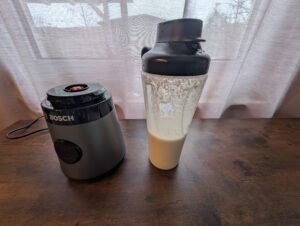 Bosch VitaPower Serie 2 Smoothie Maker Bananen Nuss Smoothie fertig