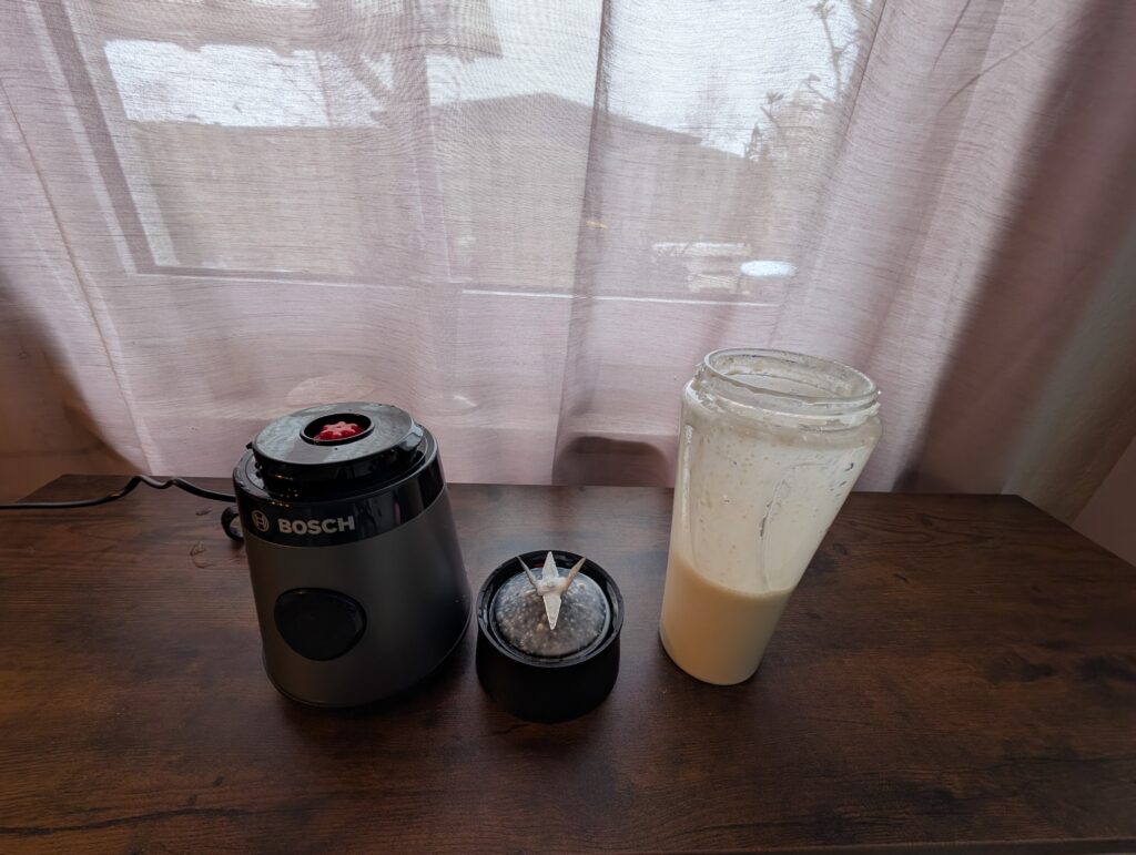 Bosch VitaPower Serie 2 Smoothie Maker Bananen Nuss Smoothie nach dem Mixen