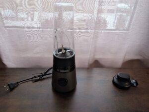 Bosch VitaPower Serie 2 Smoothie Maker Becher auf Basis