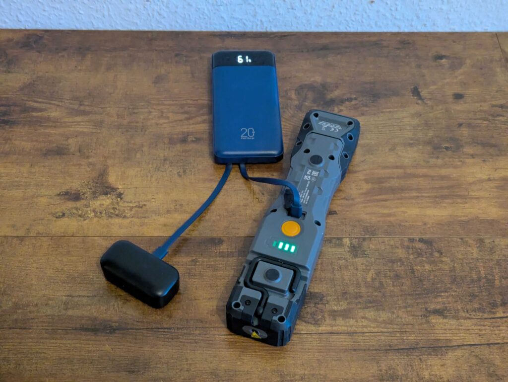 Charmast C2065 Powerbank Titelbild