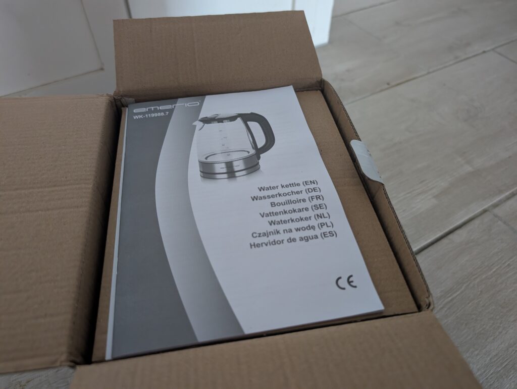 EMERIO WK-119988.7 Wasserkocher Verpackung geöffnet