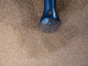 Eureka NEY100 Waschsauger Kaffeefleck abgesaugt