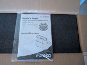 Eureka NEY100 Waschsauger Verpackung geöffnet Detail