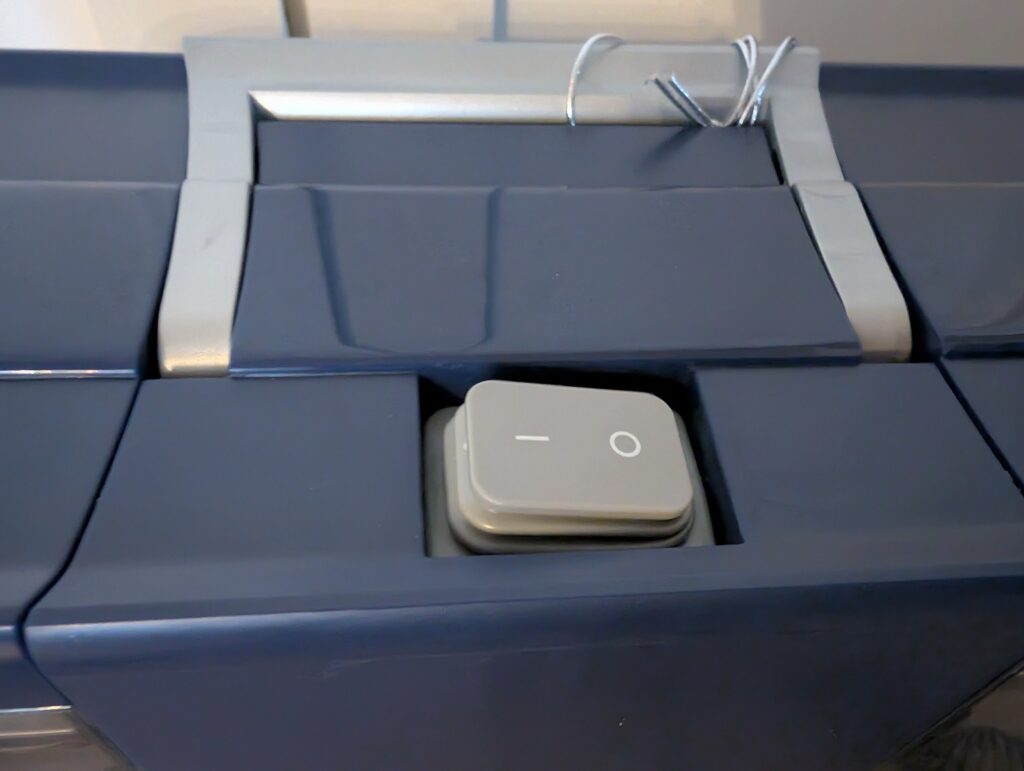 Eureka NEY100 Waschsauger Wippschalter