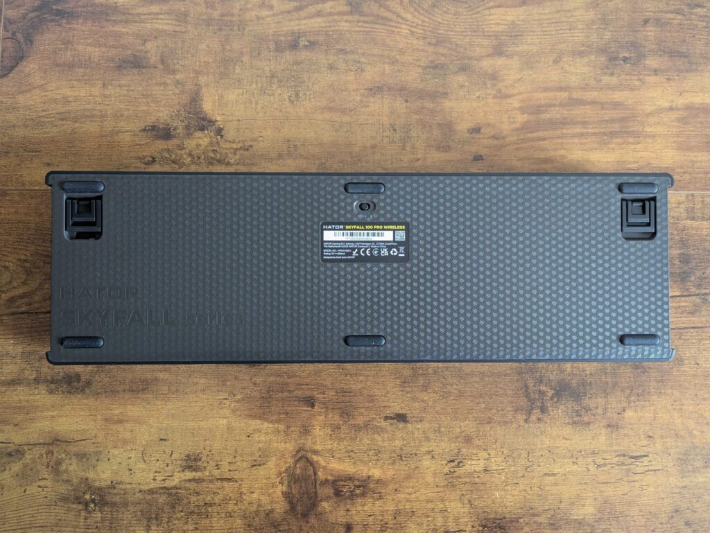 HATOR Skyfall 100 Pro Wireless Gaming-Tastatur Rückseite