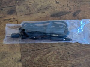 Kabel der HATOR Skyfall 80 MAG Ultima 8K Gaming-Tastatur verpackt