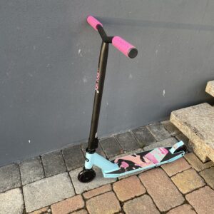 Kinderkraft SOLIS Stunt-Scooter