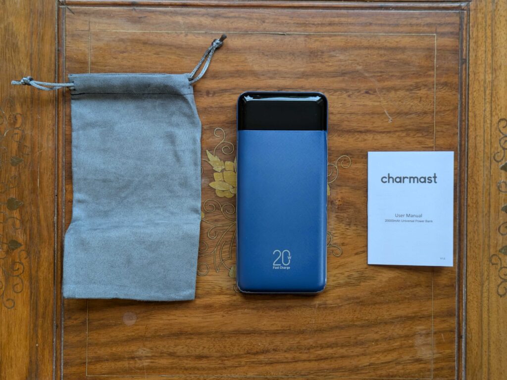 Lieferumfang der Charmast C2065 Powerbank