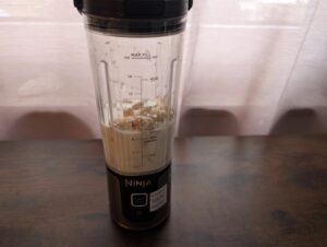 Ninja Blast Smoothie Maker Bananen Nuss Smoothie