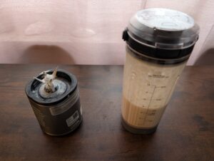 Ninja Blast Smoothie Maker Bananen Nuss Smoothie nach dem Mixen