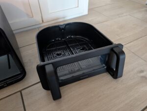 Panasonic NF-BC1000 Flex Heißluftfritteuse Schublade herausgenommen