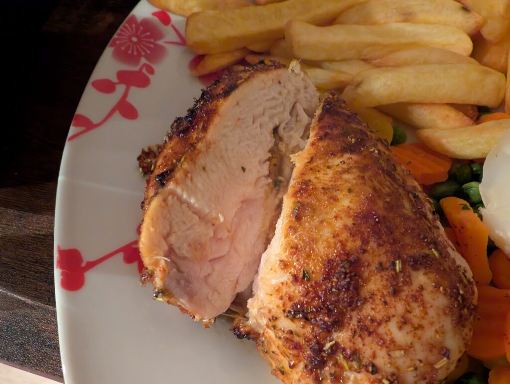 Panasonic NF-CC600AXE Heißluftfritteuse Hähnchen Detail