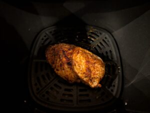 Panasonic NF-CC600AXE Heißluftfritteuse Hähnchen gegart