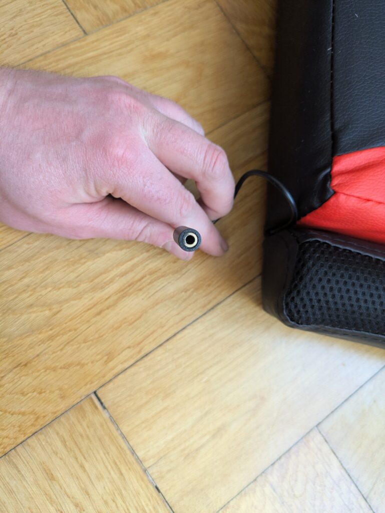 RGB-Anschluss des Bagazzia Racingreat Gaming-Stuhls