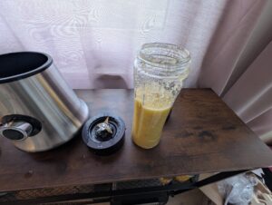 SEVERIN SM 3737 Smoothie Maker Obstsmoothie nach dem Mixen