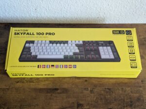 Verpackung der HATOR Skyfall 100 Pro Wireless Gaming-Tastatur