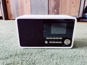 Imperial 22-322-00 i110 Internetradio von vorne