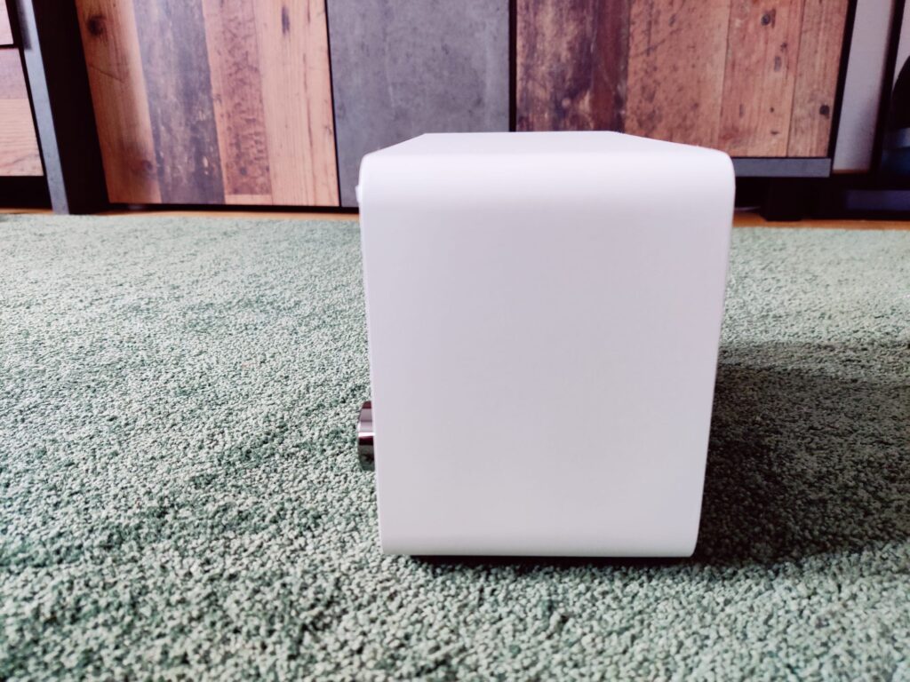 Imperial 22-322-00 i110 Internetradio von der Seite