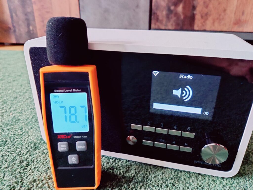 Imperial 22-322-00 i110 Internetradio Lautstärke auf höchster Stufe