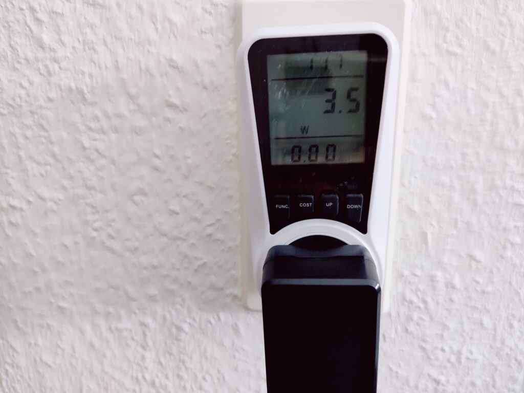 Imperial 22-322-00 i110 Internetradio Stromverbrauch auf höchster Stufe