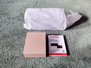 Telestar TOP 250 Internetradio verpackt mit Zubehör