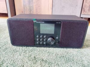 Telestar TOP 250 Internetradio von vorne