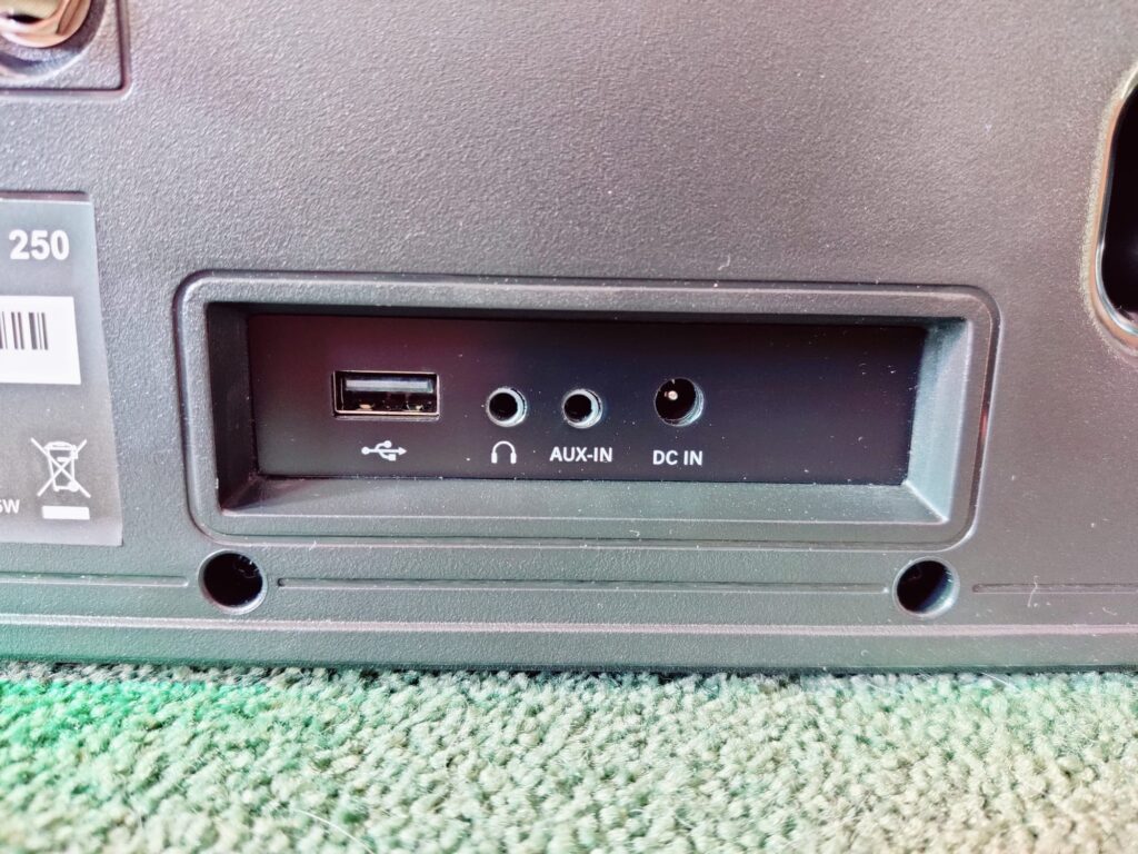 Telestar TOP 250 Internetradio Anschlüsse