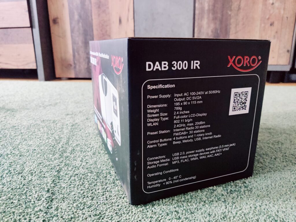 Xoro DAB 300 IR Internetradio Verpackung seitlich