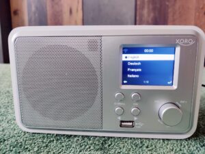 Xoro DAB 300 IR Internetradio Sprachauswahl