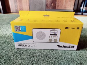TechniSat VIOLA 2 C IR Internetradio Verpackung