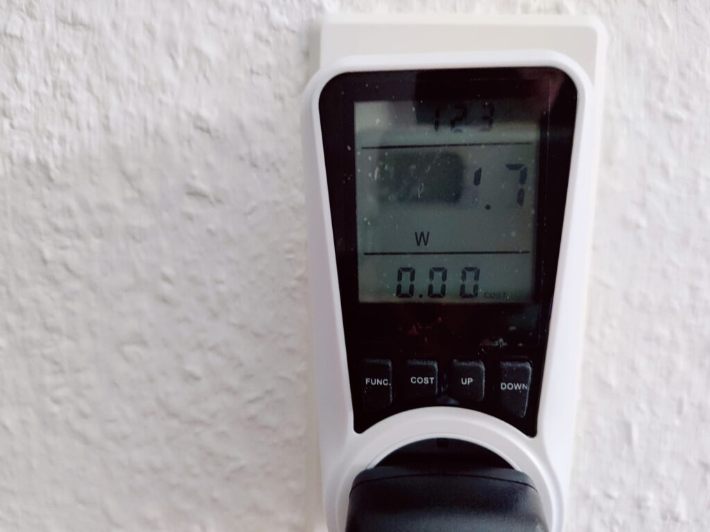 TechniSat VIOLA 2 C IR Internetradio Stromverbrauch auf höchster Stufe