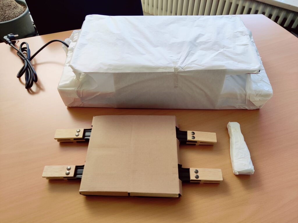 Klamer 1500 Raclette verpackt mit Zubehör