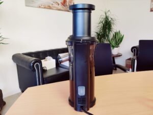 Klamer 150 Slow-Juicer von der Seite