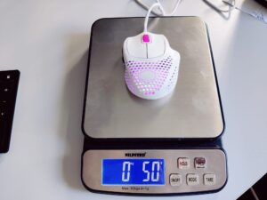 Cooler Master MM720 Gaming-Maus Gewicht im Test