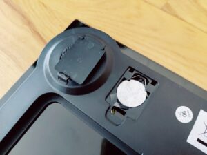 Grundig 18682 Personenwaage Batterie geschützt