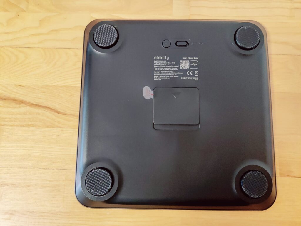 Etekcity EFS-C651-KDE Personenwaage von unten